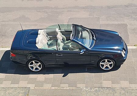 Mercedes-Benz CLK 320 Cabrio ELEGANCE Blau
