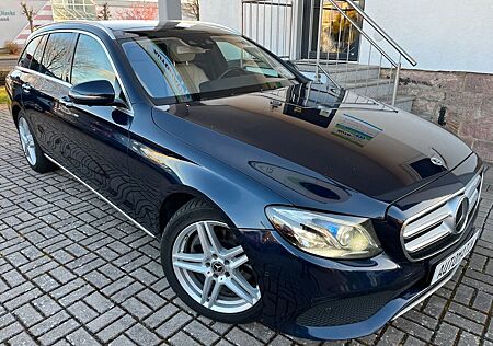 Mercedes-Benz E 220 CDI°AHK°Pano°Leder°Digital Tacho°4x4°
