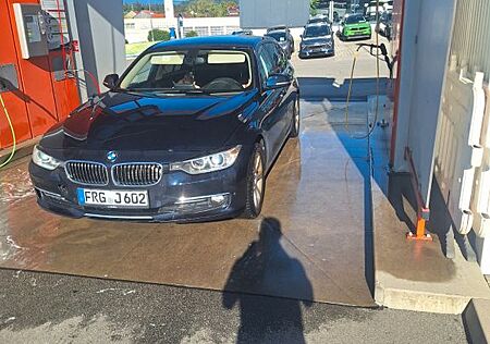 BMW 320d xDrive Touring Luxury Line Luxury Line
