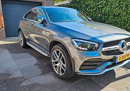 Mercedes-Benz GLC 300 GLC 300e AMG Coupe 4MATIC. - AMG Virtual 360 cam