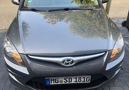 Hyundai i30 blue 1.4 Classic Classic