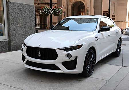 Maserati Levante 3.0 V6 430HP Modena S Auto 4WD Modena S