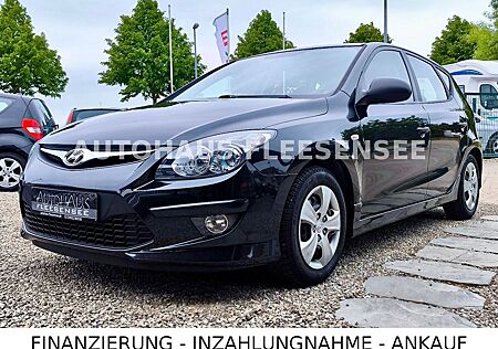 Hyundai i30 FIFA WM Edition *1.HD*KLIMAAHK*TÜV NEU*89€*