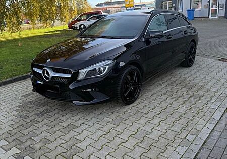 Mercedes-Benz CLA 200 Shooting Brake -