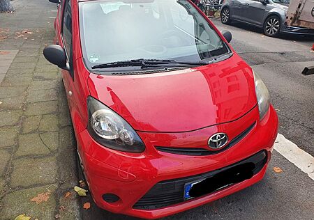 Toyota Aygo (X) Aygo (X) 1,0-l-VVT-i -