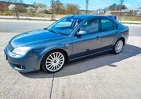 Ford Mondeo ST220 3.0l V6 Standheizung