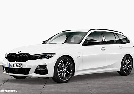 BMW 330e xDrive Touring M Sport AHK LiveCockpitProf