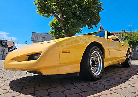 Pontiac Trans Am 5.0 V8/Jamaika Yellow bird