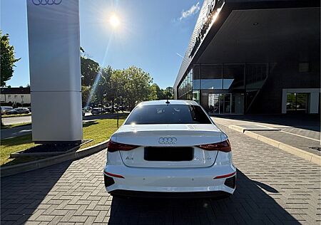 Audi A3 35 TFSI S tronic S line Limousine S line