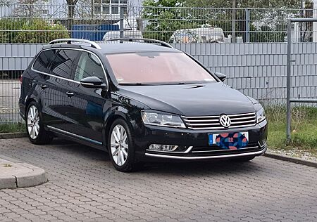 VW Passat Variant Volkswagen 2.0 TDI 125kW Highline BMT Va...