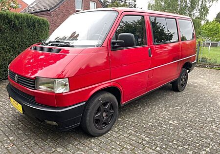 VW T4 Caravelle Volkswagen - OLDTIMER - Camper / TÜV NEU