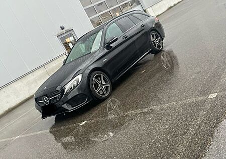Mercedes-Benz C 43 AMG Mercedes-AMG C 43 4MATIC T Autom. M...