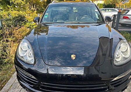 Porsche Cayenne 92A Bose Pano, 100L tank, all leather