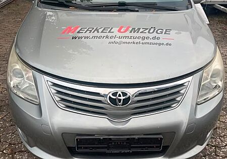 Toyota Avensis Combi Executive 2.0 Valvematic Executive