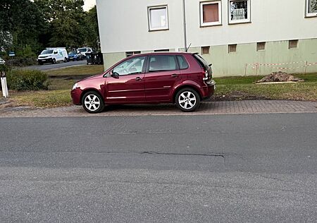 VW Polo Volkswagen 1.6 Auto Comfortline Comfortline