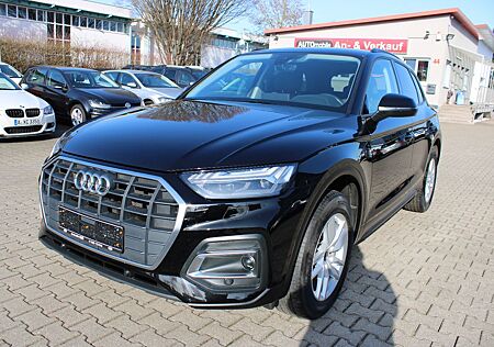 Audi Q5 TFSI Hybrid S tronic quattro