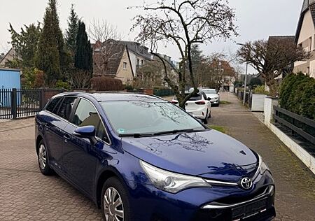 Toyota Avensis 1,8-l Business E.- Multidrive S./ Aut.