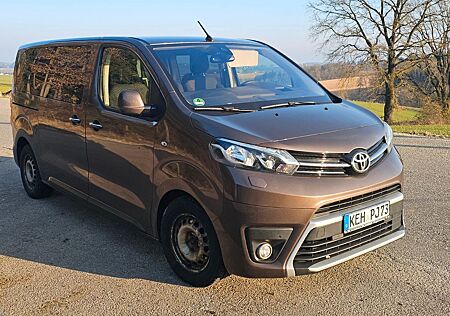 Toyota Pro Ace Proace (Verso) 2,0-l-D-4D 110kW L1 Family Co...