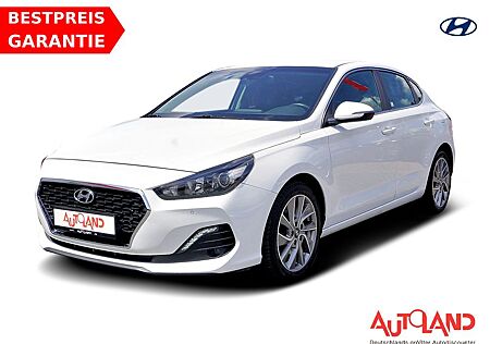 Hyundai i30 Fastback 1.4 T-GDI AT Kamera Spurhalte