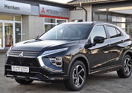 Mitsubishi Eclipse Cross Plug-in Hybrid Plus m. Select-Pake