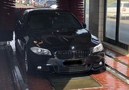 BMW 550i -
