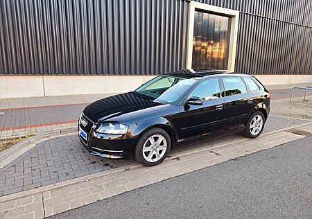 Audi A3 1.4 TFSI Attraction Sportback Attraction