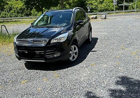 Ford Kuga 1,5 EcoBoost 4x2 110kW Titanium Titanium