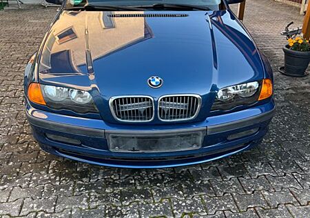 BMW 318i - sehr sauber* TÜV 03/2026*