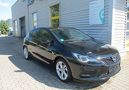 Opel Astra K Lim. 5-trg. GS Line LED-Matrix-Licht