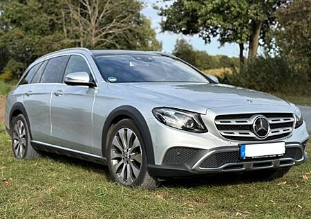 Mercedes-Benz E 220 d 4MATIC T All-Terrain Autom. All-Terrain