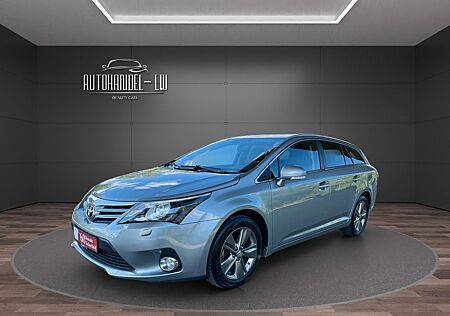 Toyota Avensis Kombi Edit/1. Hand/HU neu/Nav/Leder/Alca