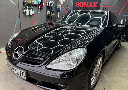 Mercedes-Benz SLK 350 Roadster Aut. V6 272 PS -Rentnerfahrzeug