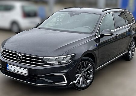 VW Passat Variant Volkswagen 1.4 GTE LED NAVI STDHZG LM18 AHK