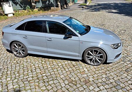 Audi A3 2.0 TDI S tronic sport sport