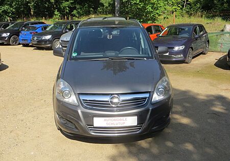 Opel Zafira B Family Plus