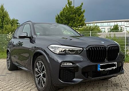 BMW X5 xDrive45e - M Sport Pano Garantie Voll