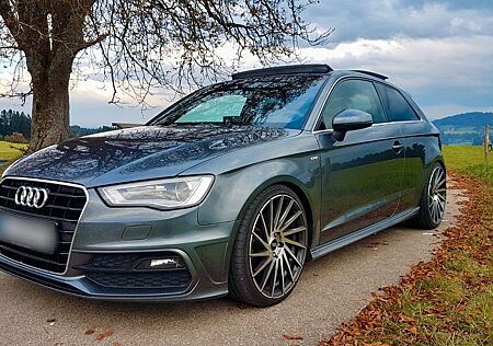 Audi A3 2.0 TDI 3x S line, B&O, Panorama, KW V1, 19"