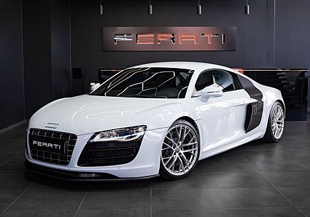 Audi R8 5.2 FSI Quattro Gated Manual