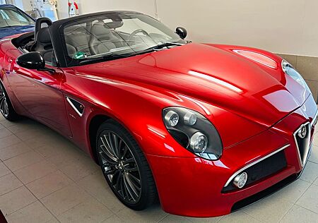 Alfa Romeo 8C