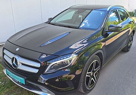 Mercedes-Benz GLA 200 AMG 19" NAVI CAM elek. Heckklappe