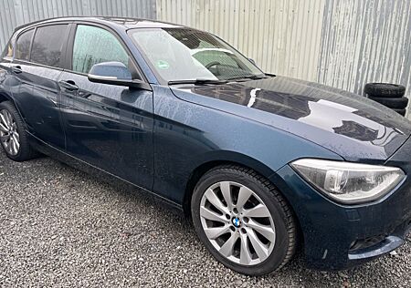 BMW 118i Lim. 5-trg.,Automatik,Navi