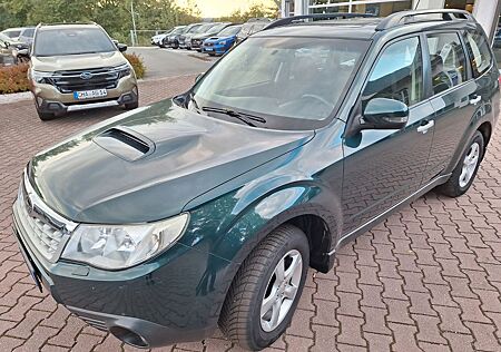 Subaru Forester 2.0D Deep Green Pearl, Comfort, AHK