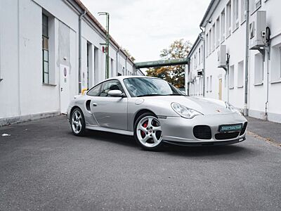 Porsche 911 Turbo Coupe *Arktis / Schalter / Mwst.*