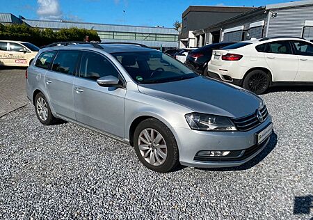 VW Passat Variant Volkswagen Comfortline BlueMotion+Navi+Tempo