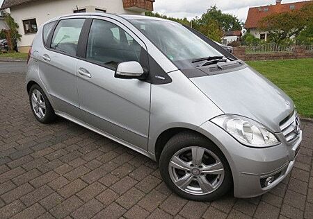 Mercedes-Benz A 160 AVANTGARDE BlueEFFICIENCY AVANTGARDE