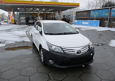 Toyota Avensis Kombi Life 1.Hand