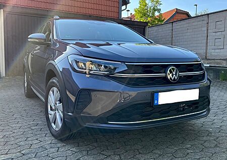 VW Taigo Volkswagen 1.0 TSI DSG Life 110PS, Navi, Sitzheizung