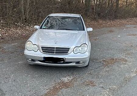 Mercedes-Benz C 200 KOMPRESSOR