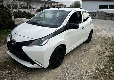 Toyota Aygo (X) Aygo