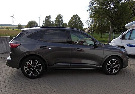 Ford Kuga 2.5 Duratec PHEV ST-Line ST-Line